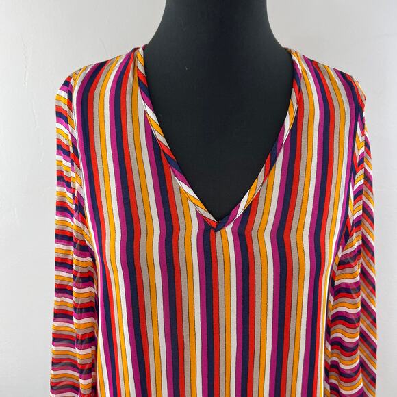 TRINA TURK Los Angeles Blouse Multi Stripe Printed Rayon Rib V-Neck Size S Small - Picture 5 of 9